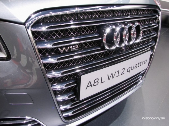 Audi A8 L W12