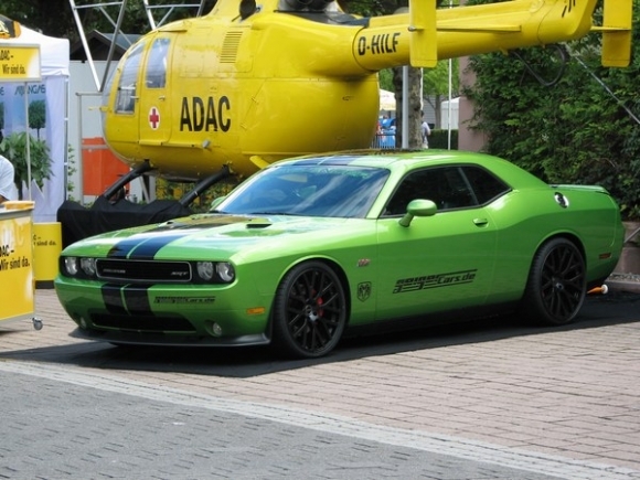 Dodge Challenger