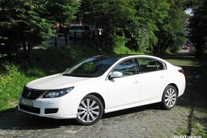 Renault Latitude 3.0 V6 dCi