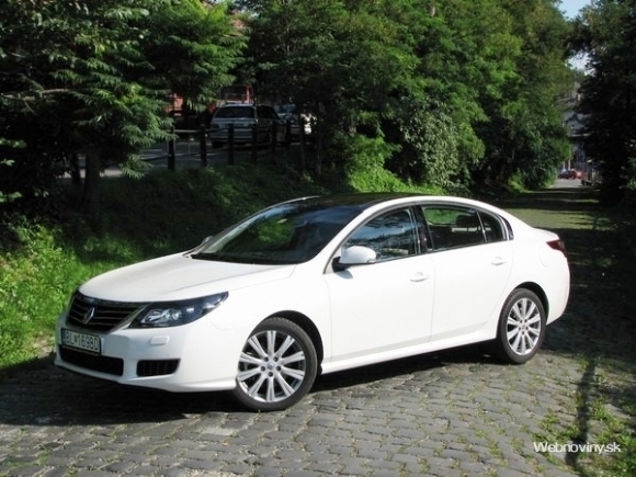 Renault Latitude 3.0 V6 dCi