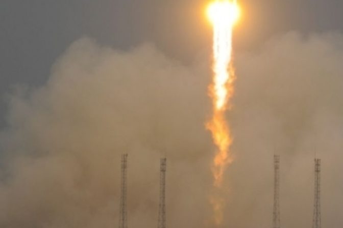 Do vesmíru vyštartoval Sojuz so satelitmi systému