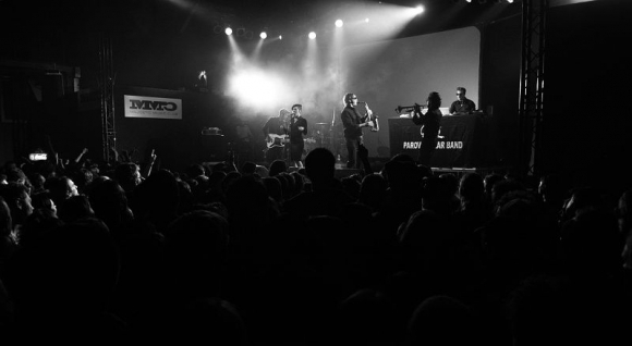 Parov Stelar Band dostal do varu preplnené MMC