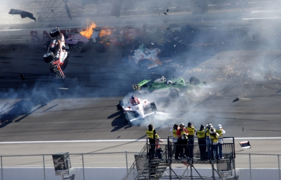 Tragická nehoda na pretekoch IndyCar