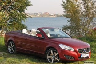 Volvo C70 D4