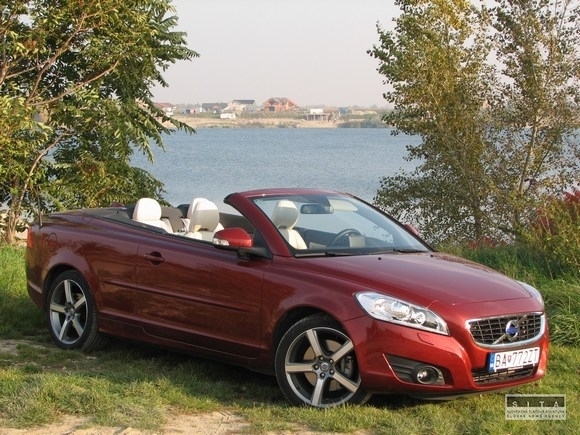 Volvo C70 D4