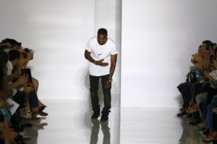 Kanye West predstavil svoju módnu kolekciu