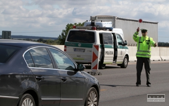 Polícia, mýto