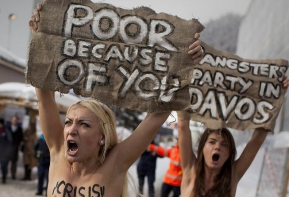 Femen v Davose