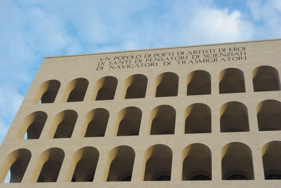 Mussoliniho Koloseum