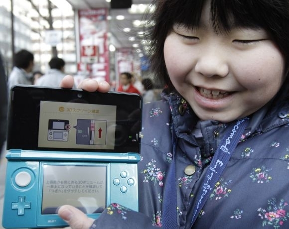 Nintendo 3DS s displejom bez okuliarov