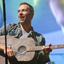 Spevák kapely Coldplay Chris Martin