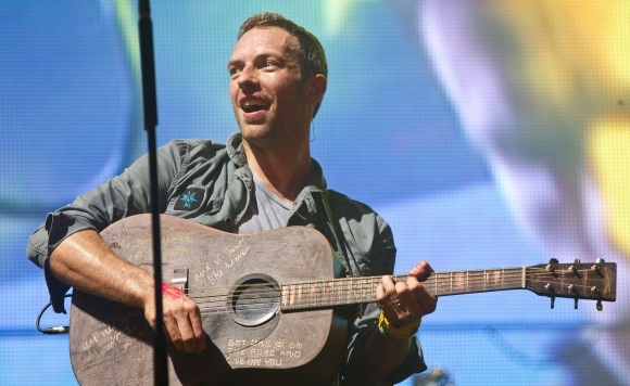 Spevák kapely Coldplay Chris Martin