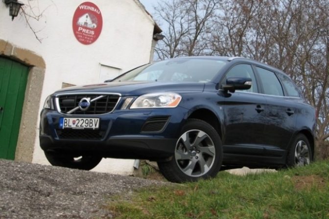 Volvo XC60 D3 AWD Ocean Race