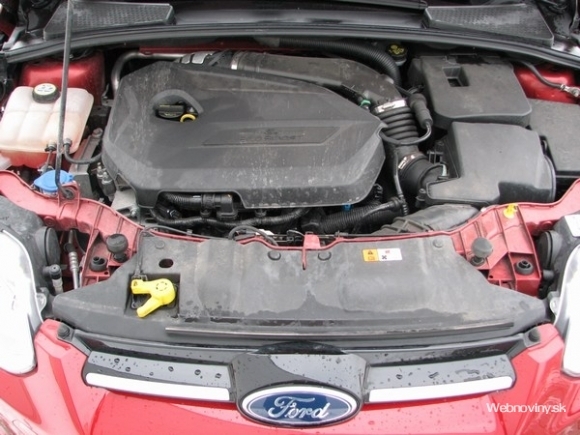 Ford Focus 1.6 EcoBoost SCTi Titanium