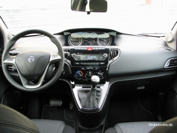 Lancia Ypsilon 0.9 Air MTA