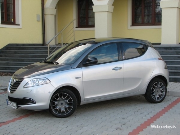 Lancia Ypsilon 0.9 Air MTA