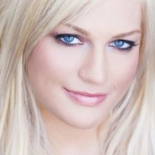 Leslie Carter zomrela vo veku 25 rokov