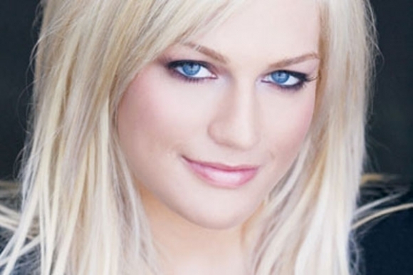 Leslie Carter zomrela vo veku 25 rokov