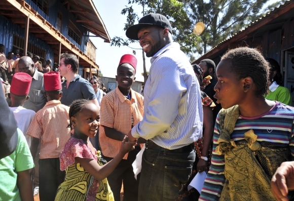 Rapper 50 Cent navštívil Somálsko, aby videl hlado