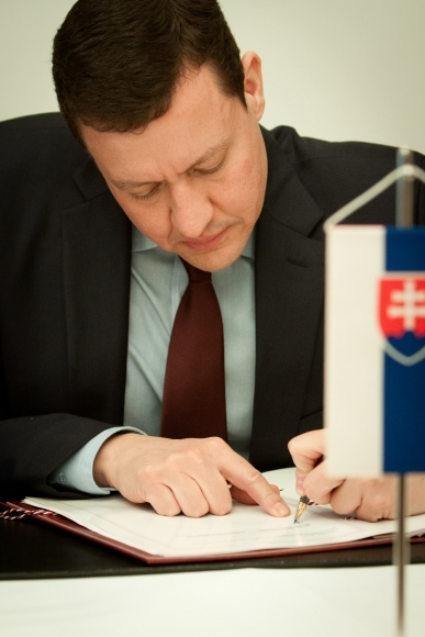 Slovensko a Rakúsko podpísali dohodu
