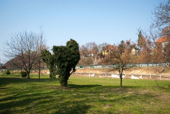 Areál záhrady Vodárenského múzea v Bratislave