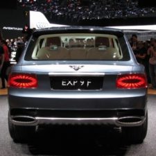 Bentley EXP 9 F koncept