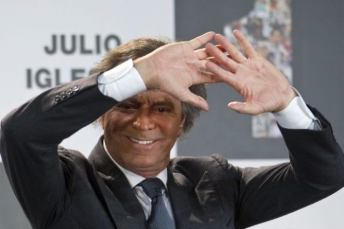 Julio Iglesias