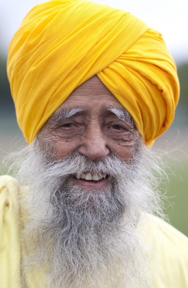101 ročný Singh zabehol maratón v osobnom rekorde