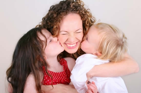 Deň matiek: Ktoré známe mamičky ho oslávia po prvý