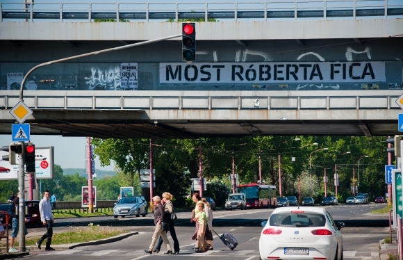 Most Roberta Fica v Bratislave