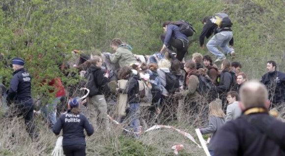 Pokus o vpád do sídla NATO nevyšiel, aktivistov za