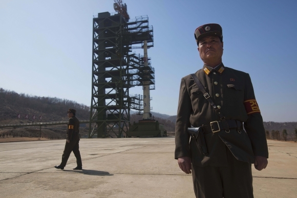 Severná Kórea sa pripravuje na odpálenie rakety