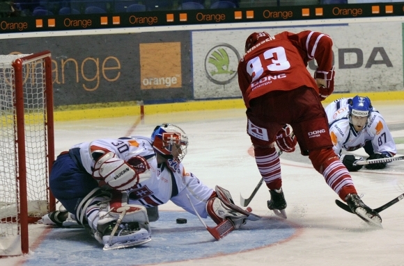 Slovenskí hokejisti prehrali s Dánskom po nájazdoc