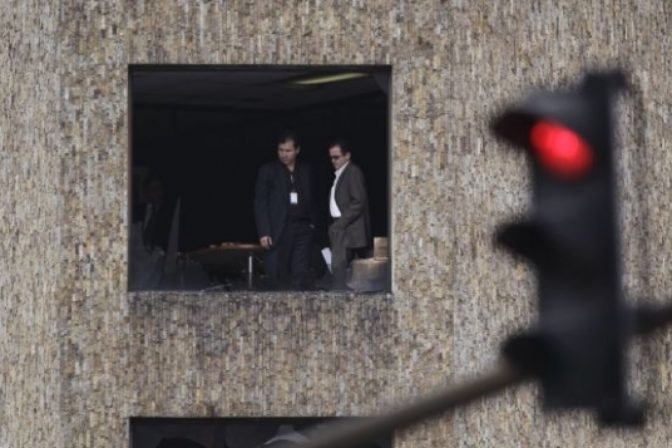 Bomba mala zabiť exministra vnútra