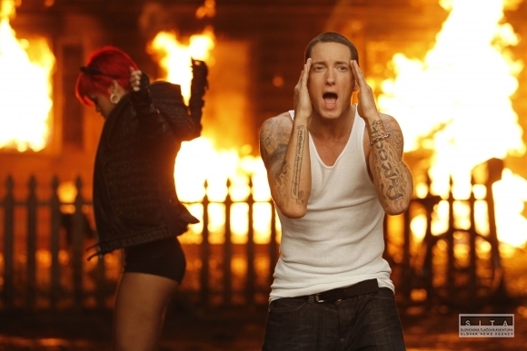 Dostane Eminem cenu MTV?