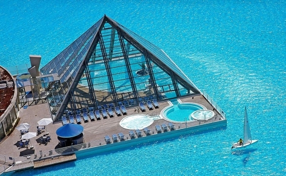 Najväčší bazén sveta