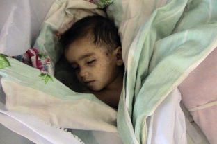 Obete masakry v sýrskej dedine Húla