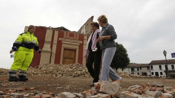 Pri zemetrasení zahynulo šesť ľudí