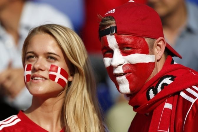 Dánski futbalisti porazili Holandsko 1:0