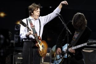 Legandárny Paul McCartney oslavuje 70. narodeniny