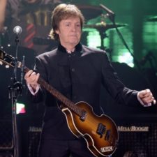 Legandárny Paul McCartney oslavuje 70. narodeniny