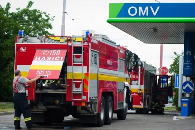Na benzínke v Bratislave horela elektroinštalácia