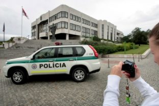 Policia