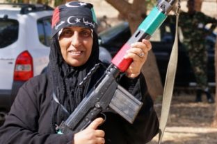 V Líbyi bojujú aj ženy