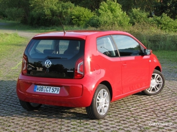 Volkswagen up! 1.0 BlueMotion move up!