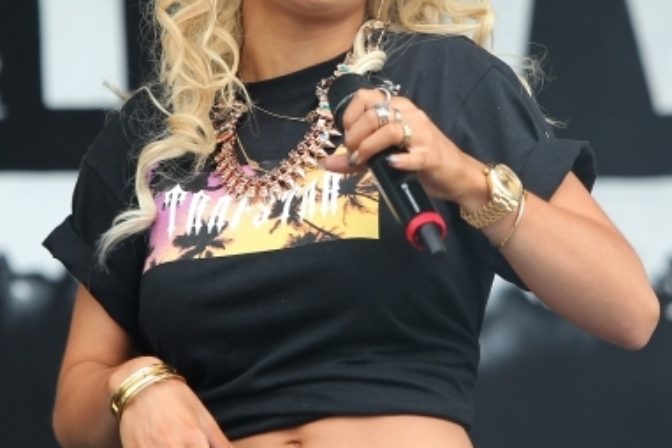 Britská speváčka Rita Ora