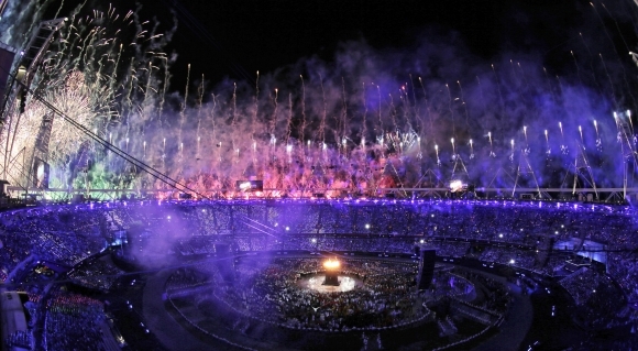Ohňostroje počas otváracieho ceremoniálu
