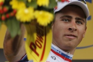 Peter Sagan vyhral prvú etapu na TdF