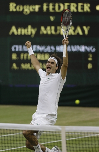 Roger Federer siedmykrát vyhral Wimbledon