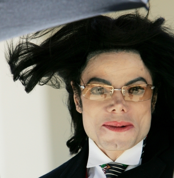 Zosnulý kráľ popu Michael Jackson